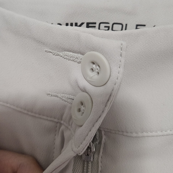 Nike Golf Tour performance Beige Skort size 4 - Picture 2 of 8
